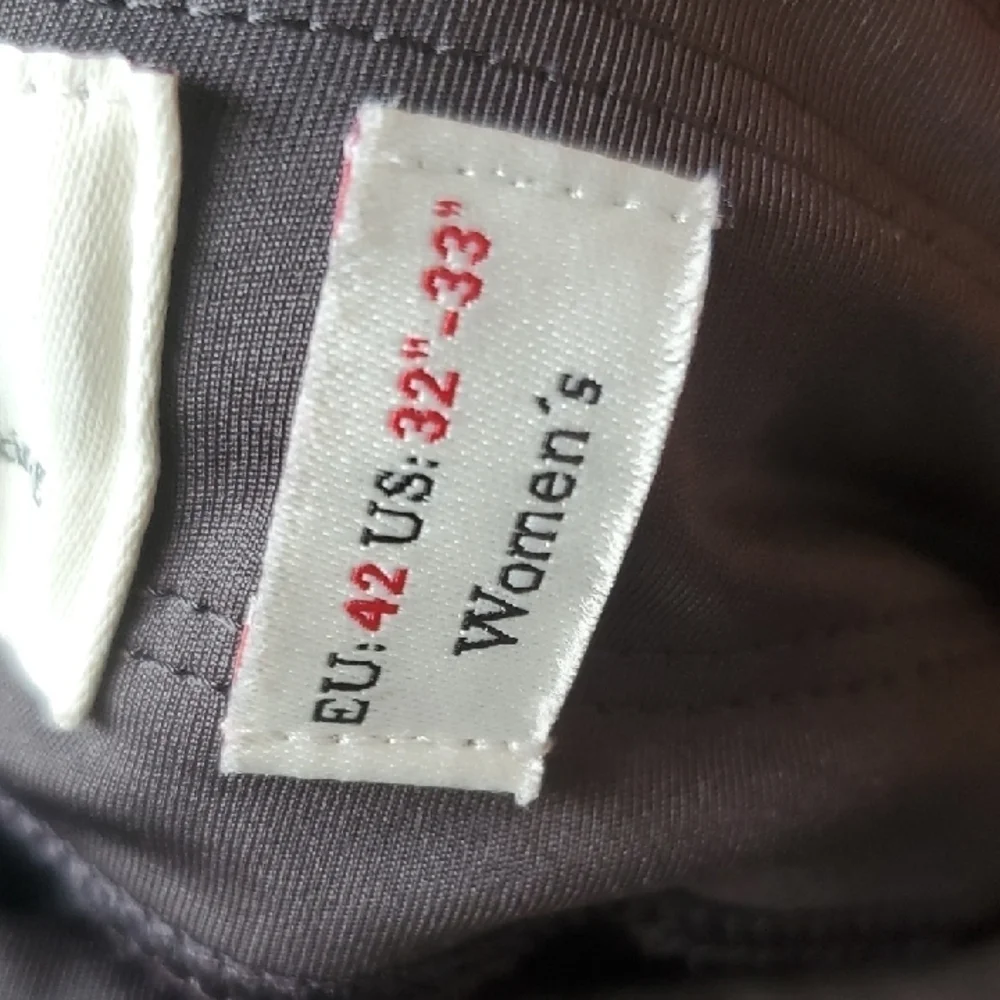 Fjallraven Women's Abisko MIDSUMMER Skort in Gray
